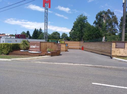 Motel Latino in Llanera