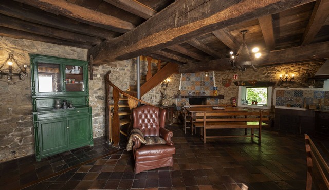 Mujika Etxea: Ideal house for families or groups of friends, Gorbeia Euskadi area in Manurga