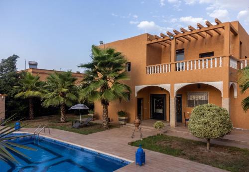Oasis Oumifis