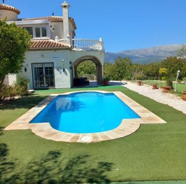 Panorama villa in Viñuela