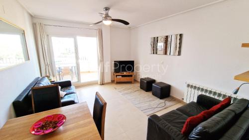 Pool View First Floor Apartment in Sucina
