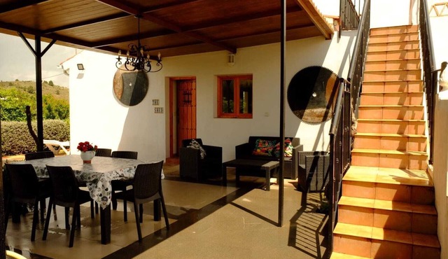 Pretty house on the edge of historic Templar town. Rural location. in Cehegin