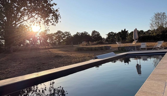 Quiet and comfortable family country house in a peaceful environment in Mortrée