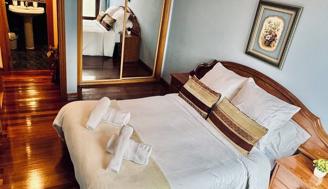 Relax in the center of Llanes and 50m from the beach. in Llanes