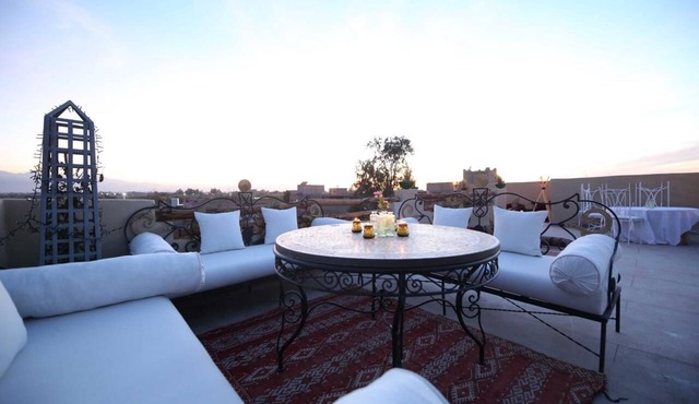 Riad Oum H&N