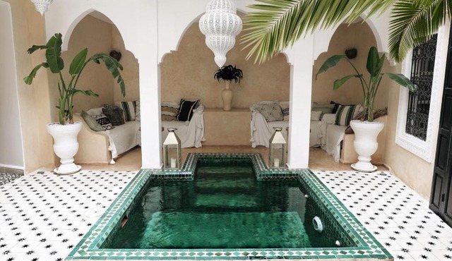 Riad Shiraz Private House Pool & Hammam