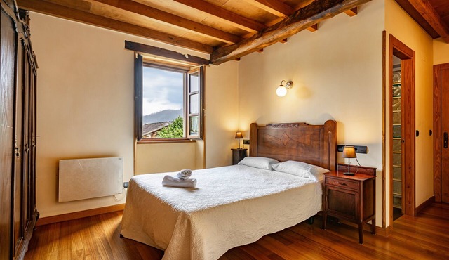 Room O Pozo with Mountain Views, Shared Terrace and Wi-Fi in Mondoñedo