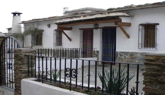 Rural Accommodation El Romero for 5 people in Bubion