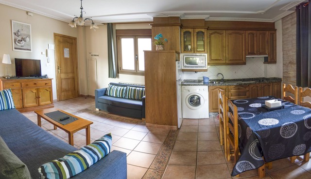 Rural Apartments El Prado* for 6 people ATR-CC0041 in Pinofranqueado