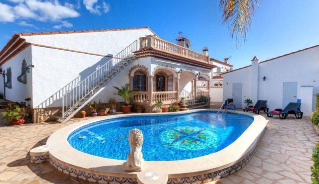 Rustical Mont Roig by Interhome in Miami Platja