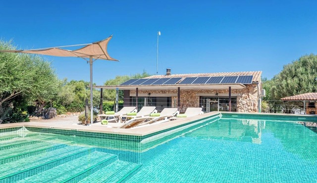 Sa Garriga - peaceful stay amid nature and animals in the heart of Mallorca in Lloret de Vistalegre