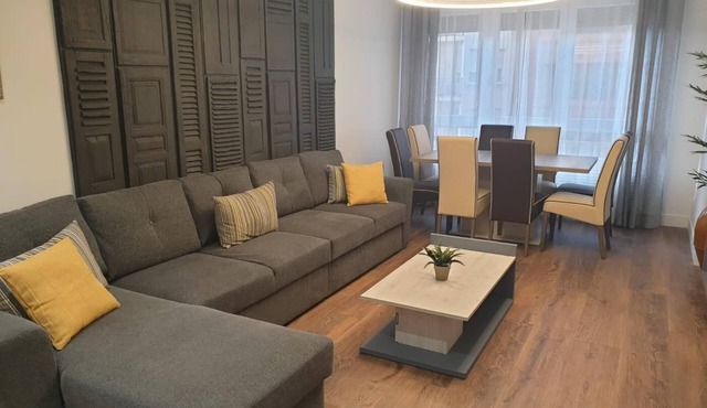 San Antón, apartamento de lujo by El Rincon in Logroño