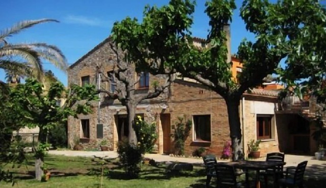 Self catering Can Brancós for 15 people in Torroella de Montgrí