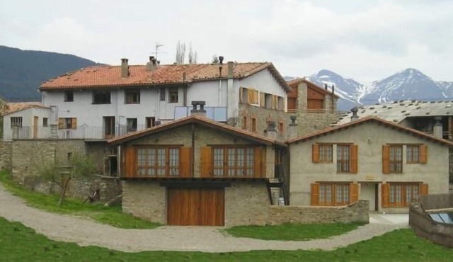 Self catering Can Tubau for 15 people in Campelles