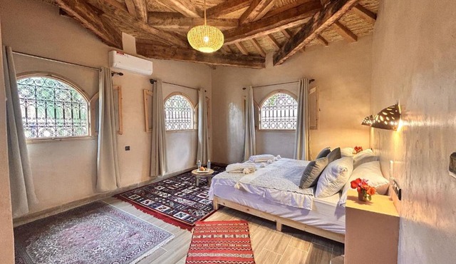 Serenity Lodge Zagora Guest House Restaurant & Desert Excursions