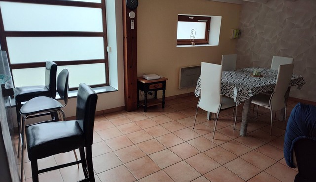 Spacious and cosy cottage in Montguyon