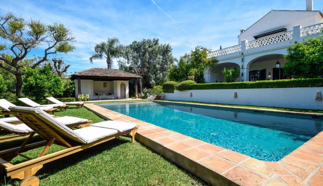 Spacious Andalusian-inspired Villa with Scenic Views in Marbella