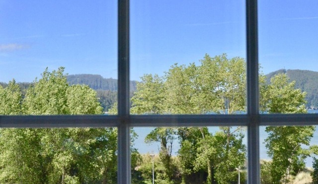 Spacious apartment in Cedeira in front of the beach in Cedeira
