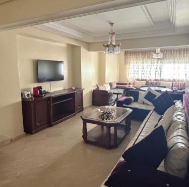 Spacious family apartment with 24-hour security