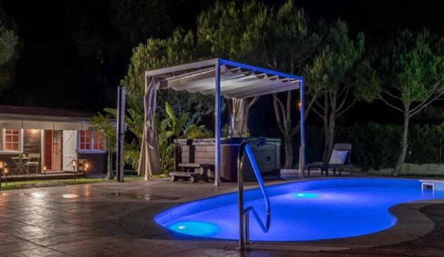 spectacular bungalow garage pool and jacuzzi in Aljaraque