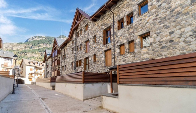 Stone Chalet near Benasque and Scenic Lake in Benasque