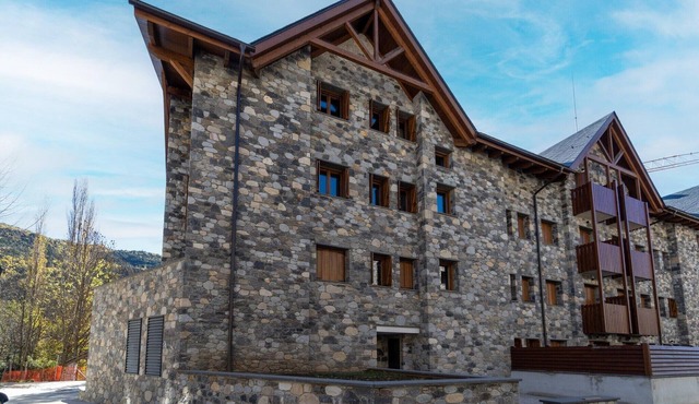 Stone House near Cerler Ski Resort in Benasque