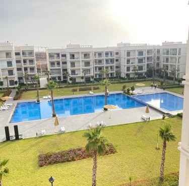 Sublime Appartement avec Piscine