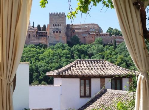 Suite Comares in Granada