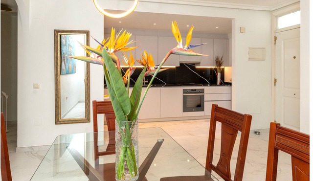 Sun Drenched Beautiful Home from Home Luxury in Marbella