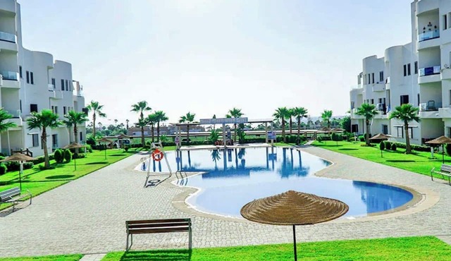 Superb Colina Smir apartment, swimming pool view in front of magnificent Kabila Beach