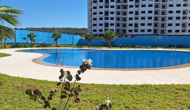TANGER ibn batouta sidi kacem piscine résidence avec gardien
