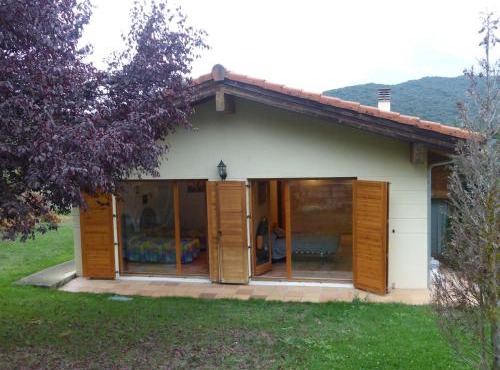 Una casa con vistas en Pobes in Pobes