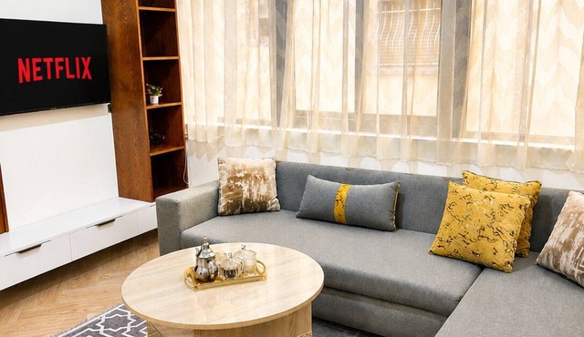 Urban Oasis No. 3 - Premium Concierge Service