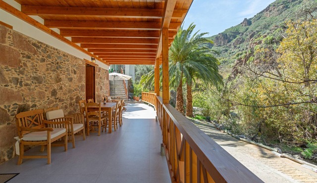 Vacation Home 'Jacam Suite' with Private Terrace, Wi-Fi and Air Conditioning in Risco Blanco