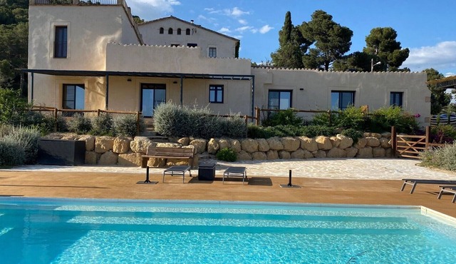 Villa 'Cal Noia 1 and 3' with Mountain Views, Wi-Fi and Air Conditioning in Castellvi de la Marca