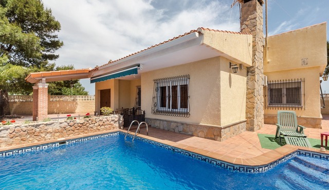Villa 'El Carmoli' with Sea View, Private Pool and Air Conditioning in Cartagena