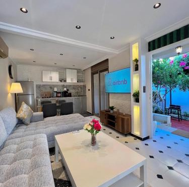 Villa Hotel By Carrousel Mall Rabat, All by Walking
