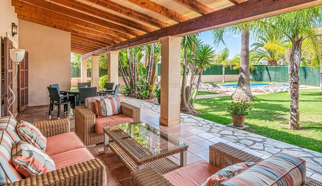 Villa Levante Freshly Renovated for 2026 - With Wi-Fi, Air Conditioning, and Heated Pool in Sa Pobla