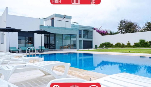 Villa Luxe Dar Bouazza - Piscine Privée - Fibre 100Mb - 3 min Plage