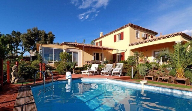 VILLA POOL PANORAMIC VIEW in Tanneron