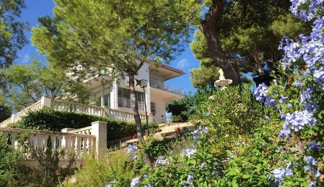 Villa Recuerdo - Spanish villa with sea view and pool - 8 min. to the beach in Cunit
