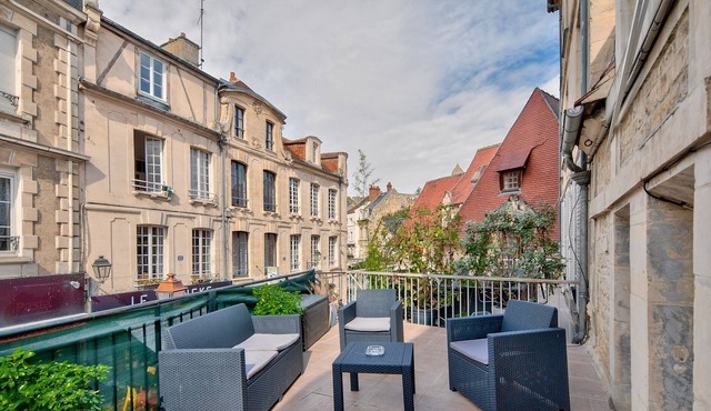 Vrbo Property in Caen