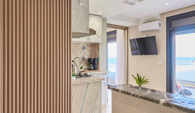 Wake to Waves: Stylish 1-Bedroom by the Shore