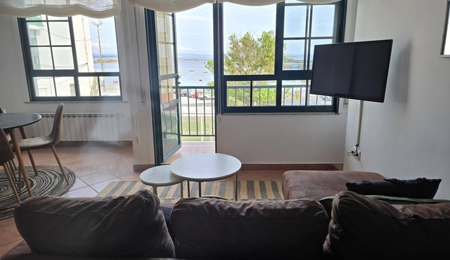 Winahost Vionta – Seafront Apartment in Ribeira