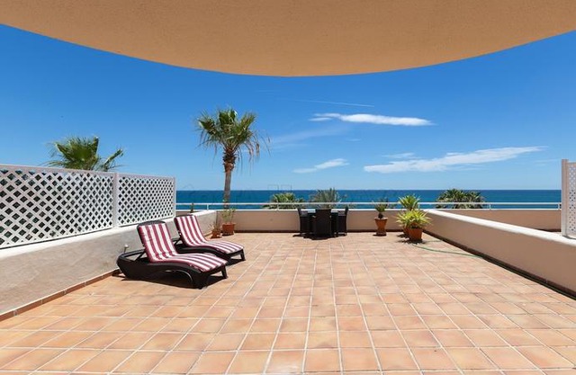 bermuda beach 52 in Estepona