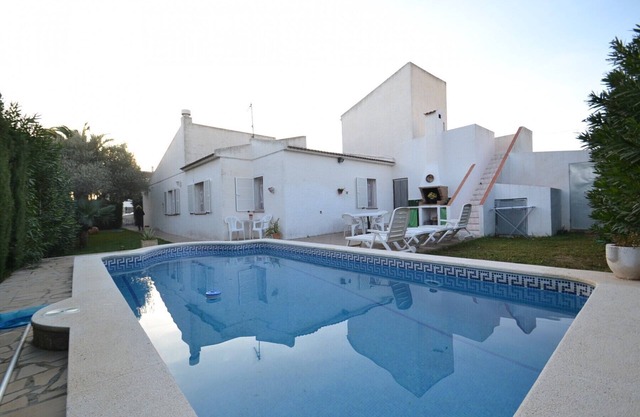 Villa Calafat 7:Private pool-BBQ-Near beach-Free wifi,linen in Ametlla de Mar