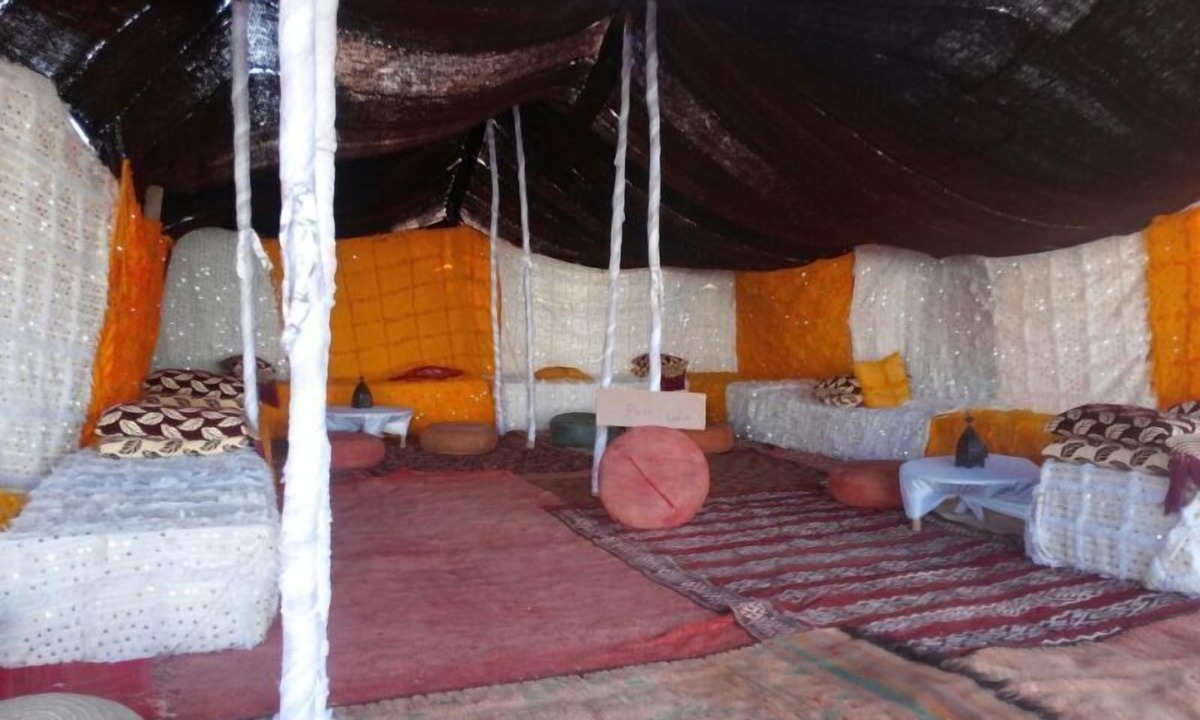 Arbaa Rasmouka RV Rental | La Perle Traditionnelle du Sud