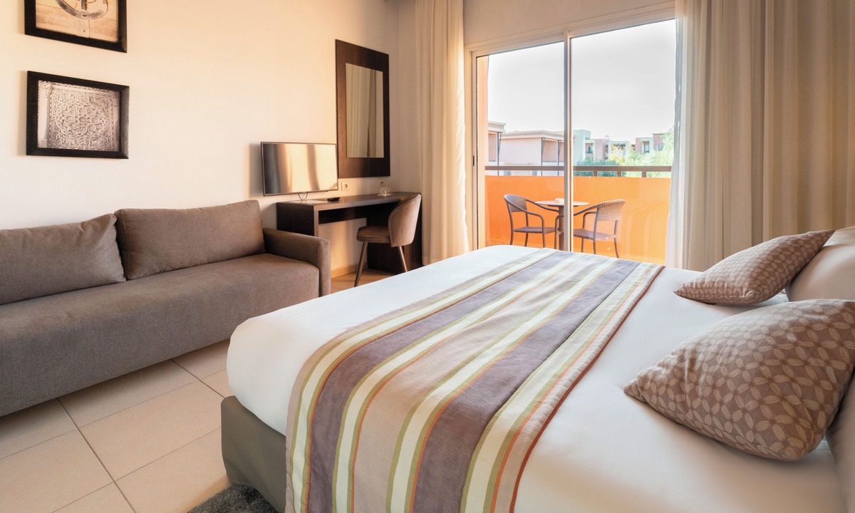 Menara Hotel | Zephyr Hotel Club Resort and Spa