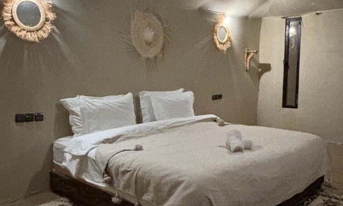 Merzouga Hotel | Sunshine luxury desert camp