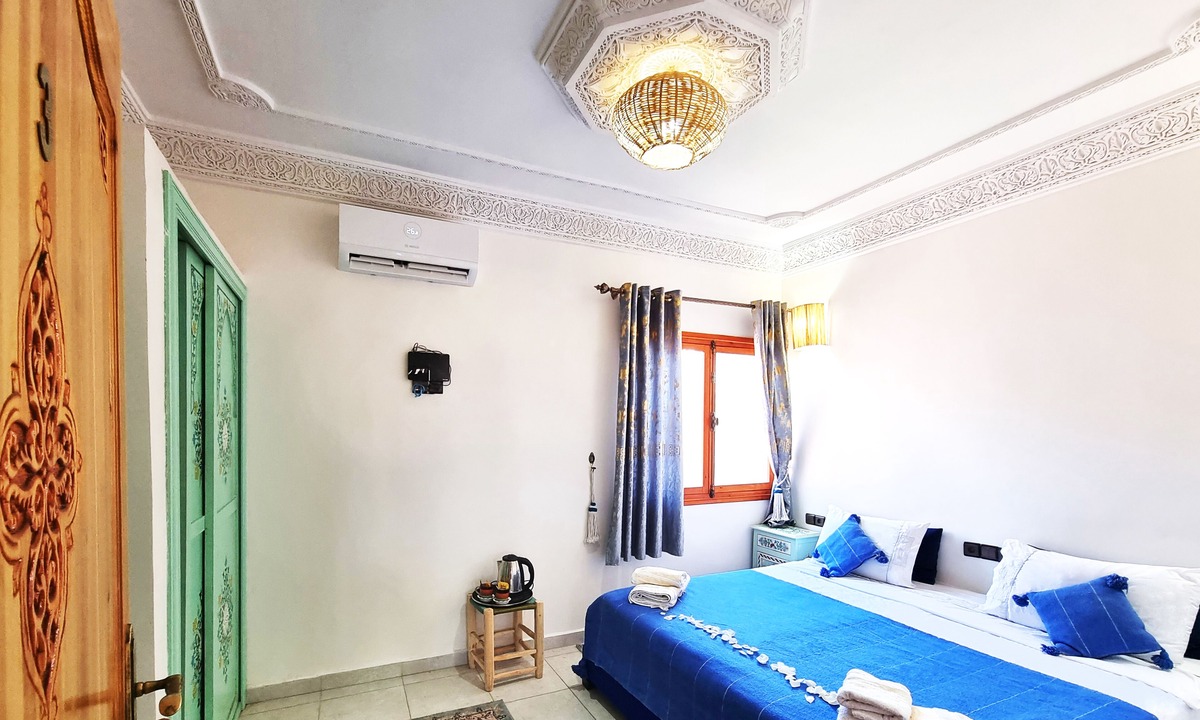 Tnine Ourika Hotel | Hôtel & Restaurant Villa des étoiles